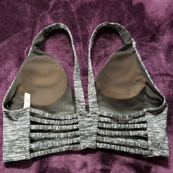 Victoria's Secret VSX Sports Bras - Picture 2 of 8